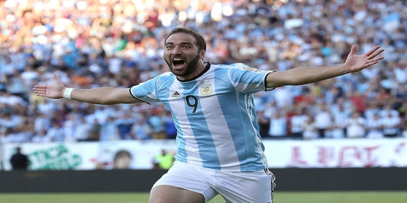 Gonzalo Higuain – Tragedi Final 2014