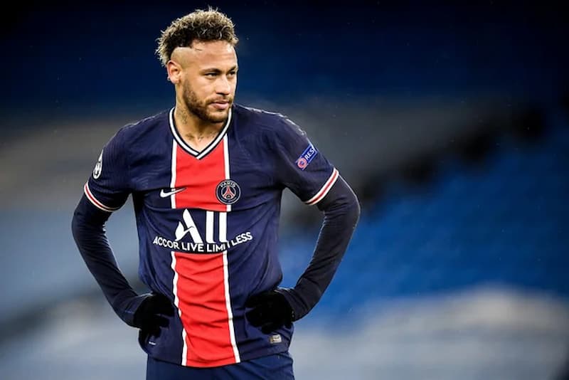 Neymar Jr (PSG) memperoleh 91 juta USD per tahun