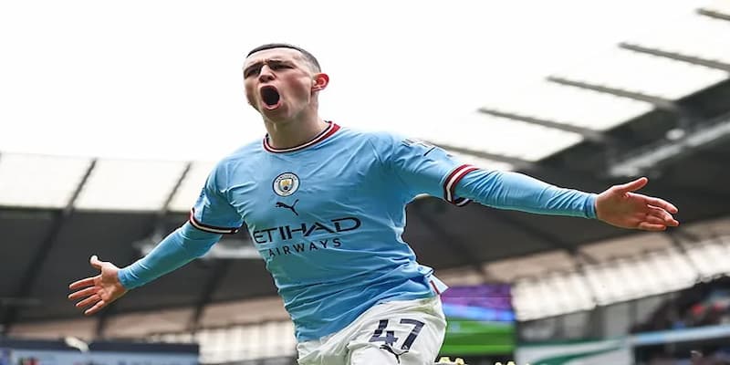 Detail Statistik Phil Foden: Prestasi di Level Klub