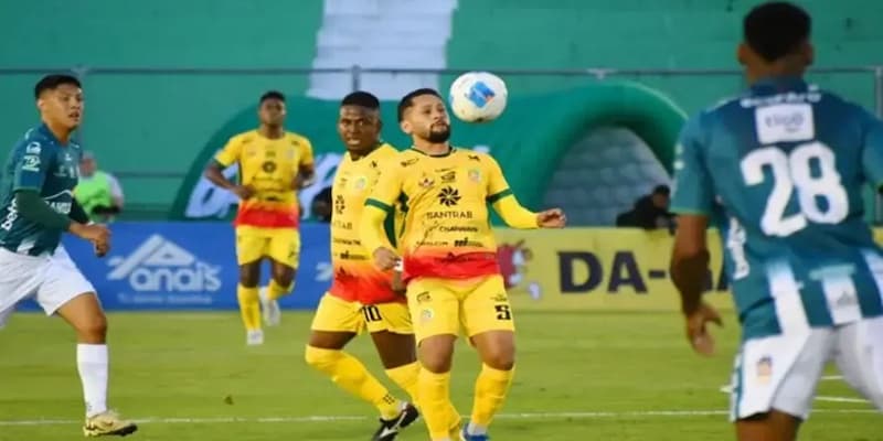 Prakiraan Susunan Pemain