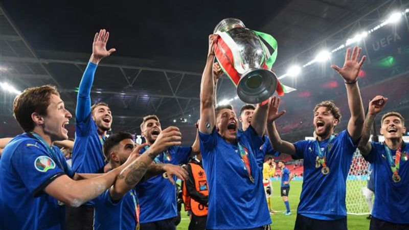 Sekilas tentang Federasi Sepak Bola Eropa