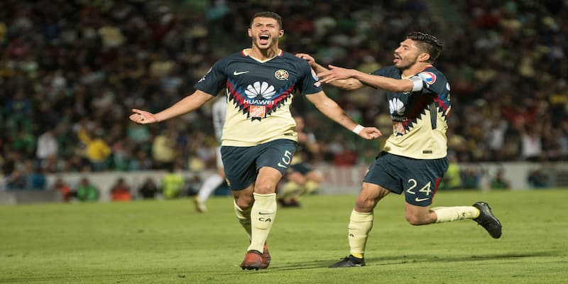 Prediksi Skor dan Pasaran Taruhan (Odds Analysis)