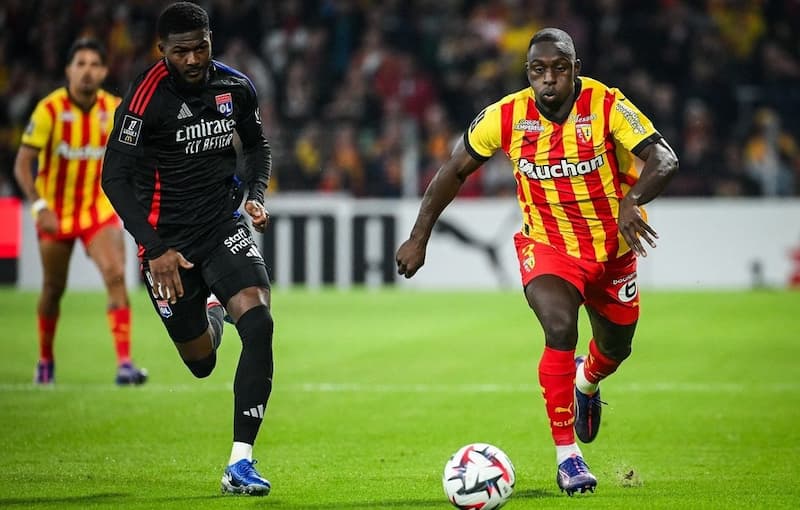 ANALISIS TARUHAN & PREDIKSI ODDS LYON VS LENS