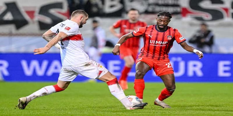 Analisis Performa dan Keunggulan Tuan Rumah