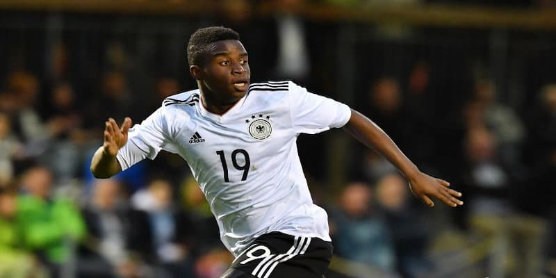 Youssoufa Moukoko (Jerman) – Mesin Gol dari Dortmund