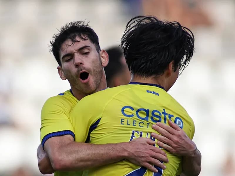 Analisis Over/Under (Total Gol)