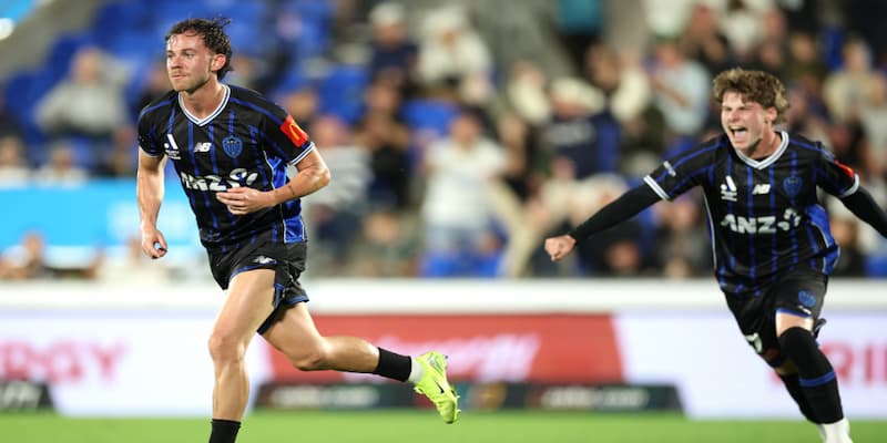 Prediksi Pertandingan dan Analisis Taktis