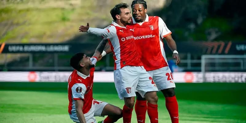 Statistik Performa Dan Rekor Pertemuan (H2H)