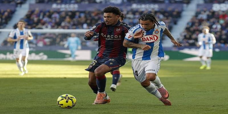 Analisis Peluang Bola, Prediksi Skor Espanyol vs Levante