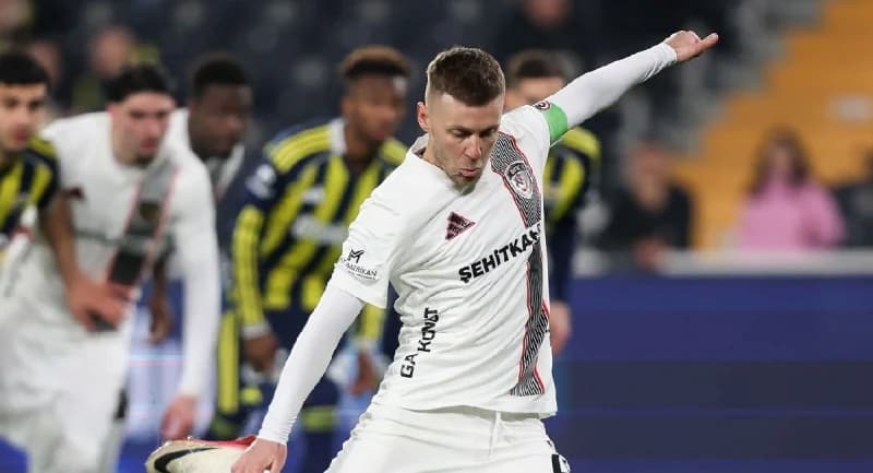 ANALISIS ODDS DAN PREDIKSI TARUHAN Gaziantep vs Kayserispor