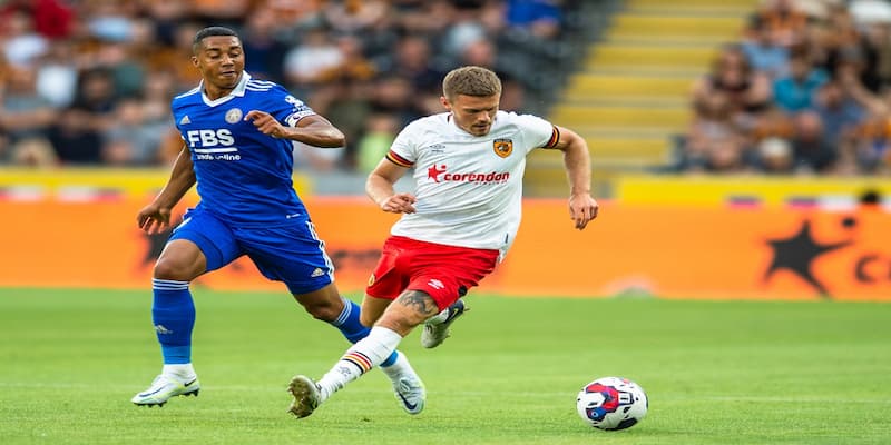 Analisis Statistik dan Prediksi Odds Bola