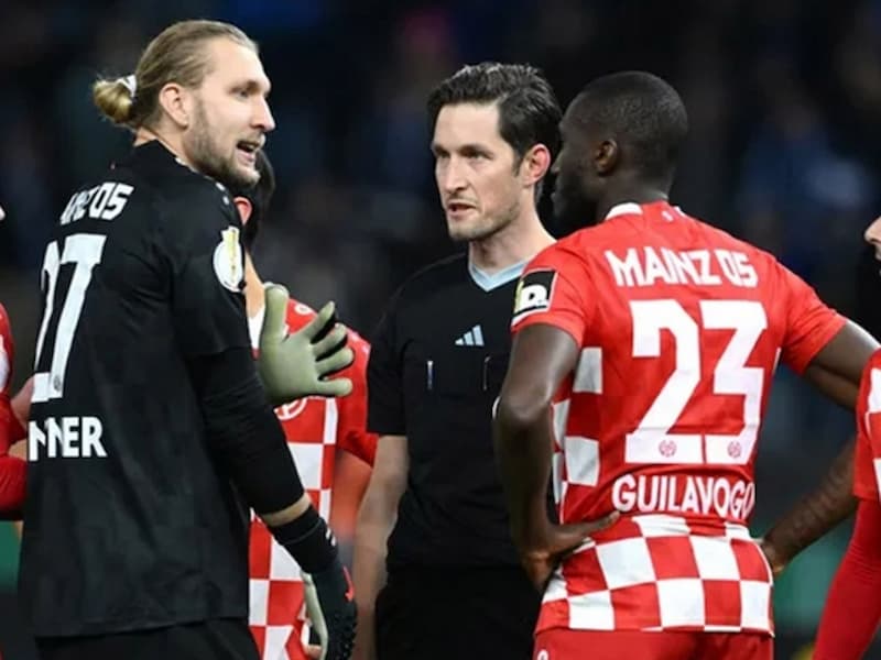 STATISTIK PERFORMA & RIWAYAT PERTEMUAN