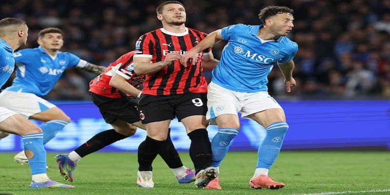 Analisis peluang sepakbola, prediksi skor Napoli vs AC Milan