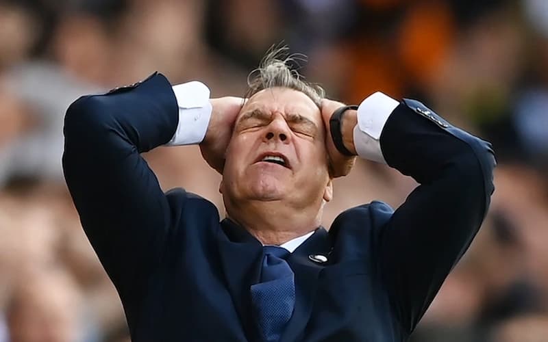 Pandangan Taktis Dan Keputusan Pelatih