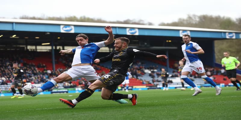 Statistik Performa dan Head-to-Head (H2H)