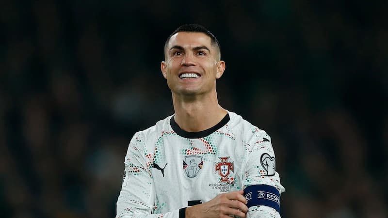 Analisis tren harga tiket sepak bola modern