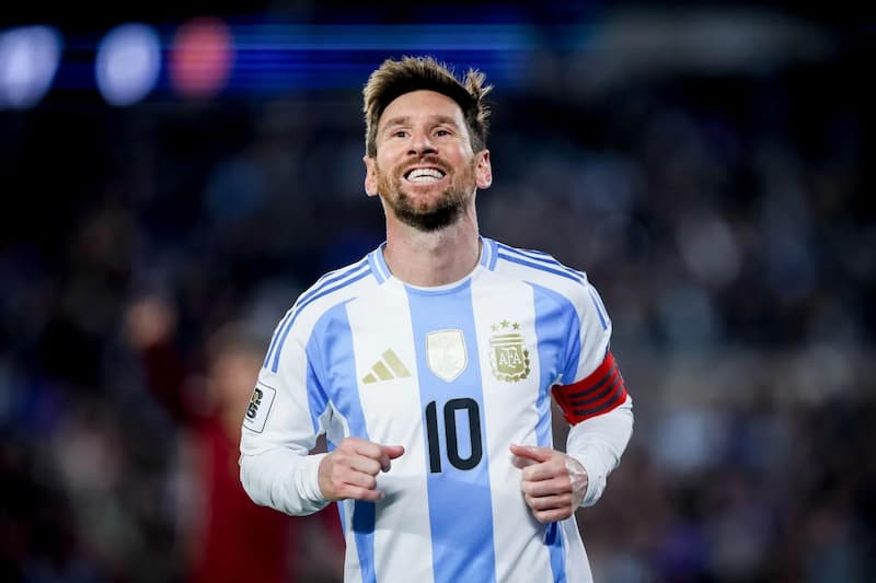 Lionel Messi Masih Jadi Pusat Perhatian