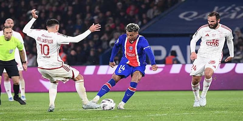 Analisis Pasar Taruhan Brest vs Strasbourg: Prediksi Skor & Odds