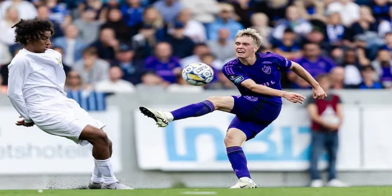 Analisis Persentase Sepak Bola, Prediksi Skor Djurgardens vs Sirius