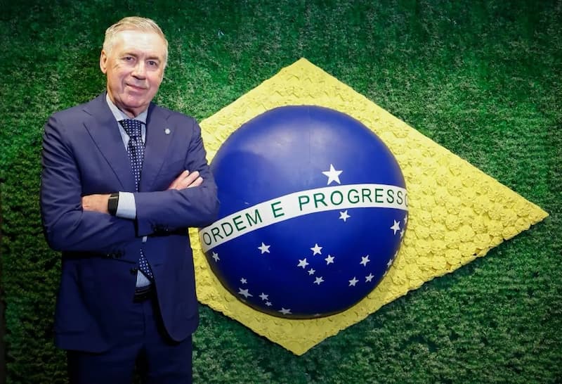 Pelatih Ancelotti Resmi Perpanjang Kontrak Hingga 2030