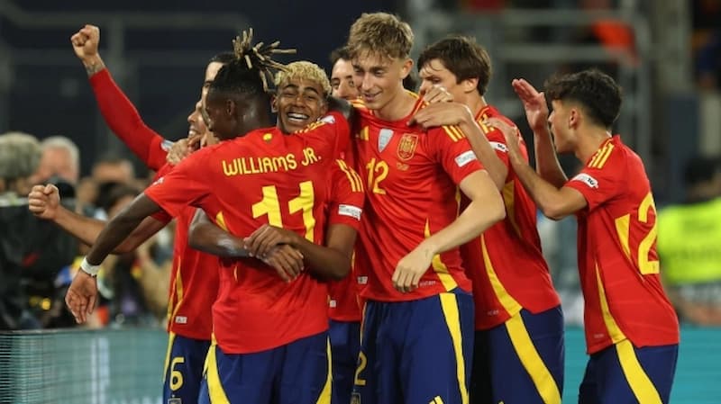 Spanyol Sedang Menjadi Sensasi dengan Daftar Sementara Terbaru