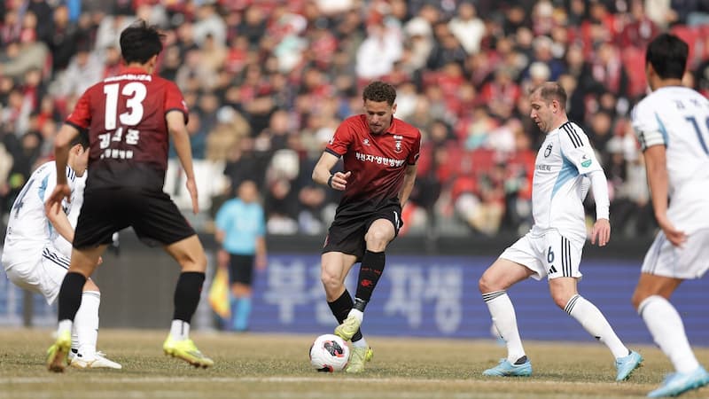 Analisis Handicap dan Prediksi Taruhan Ulsan HD vs Bucheon 1995