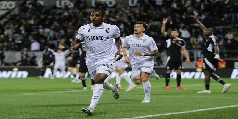Analisis Statistik dan Prediksi Skor Vitoria Guimaraes vs Casa Pia